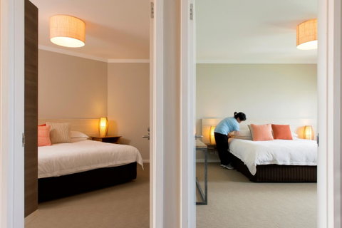 The Marina Hotel - Mindarie - C Tourism 23