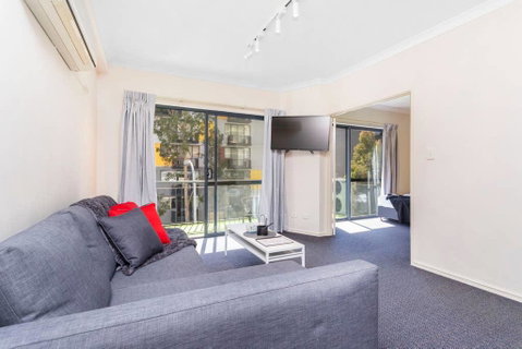 405 Perth City Escape - C Tourism 43