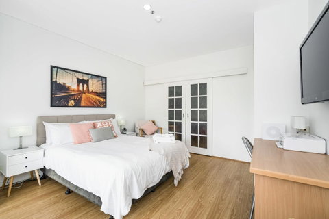 405 Perth City Escape - C Tourism 13