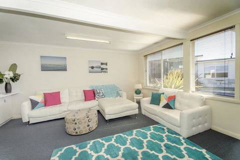 Old Pier Apartments - C Tourism 14