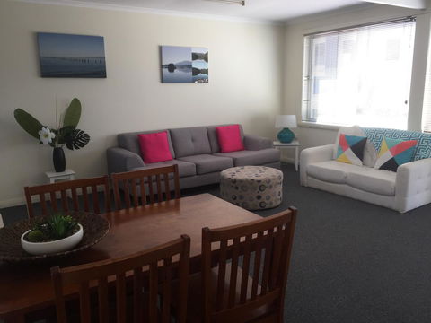 Old Pier Apartments - C Tourism 2