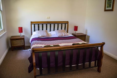 Giants Table And Cottages - C Tourism 18