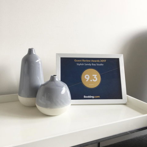 Sandy Bay Studio Apartment - C Tourism 10