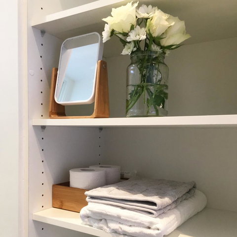 Sandy Bay Studio Apartment - C Tourism 6