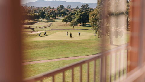 Country Club Tasmania - C Tourism 24