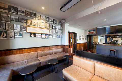 Customs House Hotel - C Tourism 1