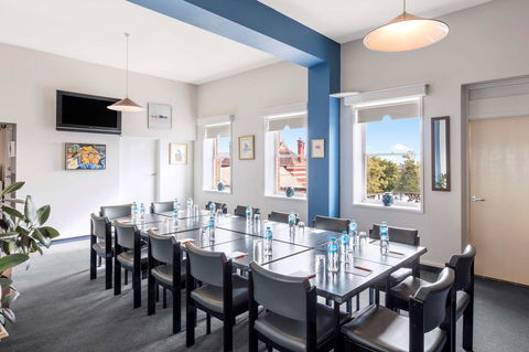 Coach House Launceston - C Tourism 34