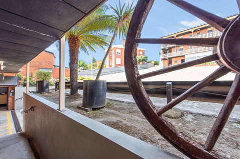 Coach House Launceston - C Tourism 26