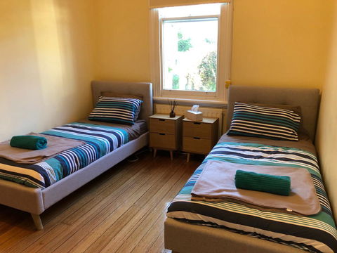 Riverbank Villa - C Tourism 2