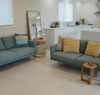 Sisters Beach Paradise - C Tourism