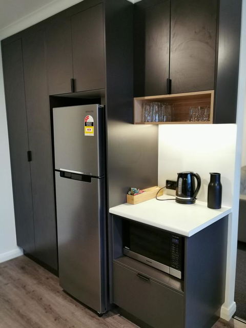 Youngtown Executive Apartments - 2BR Included, Free Parking & Wifi, Sofa Bed & Cot Fee Applies - C Tourism 29