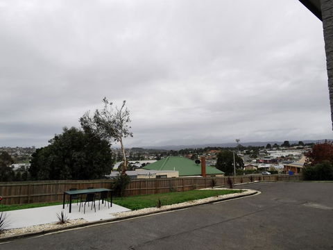 Youngtown Executive Apartments - 2BR Included, Free Parking & Wifi, Sofa Bed & Cot Fee Applies - C Tourism 22