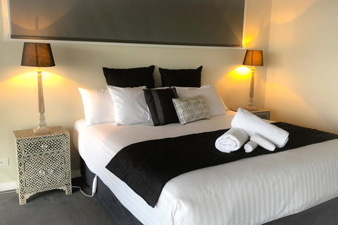 SEA EAGLE COTTAGE Amazing Views Of Bay Of Fires - C Tourism 2