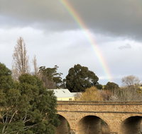 Richmond Bridge Accommodation Two the Bridge - C Tourism
