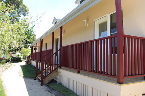 Richmond Coachmans Rest - C Tourism 26