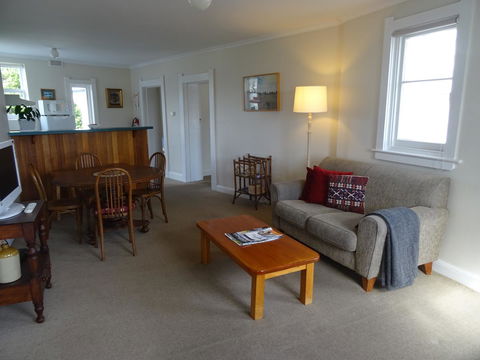 Highbury Apartments - C Tourism 35