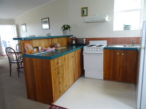 Highbury Apartments - C Tourism 20