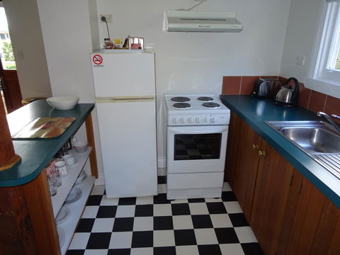 Highbury Apartments - C Tourism 42