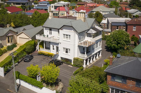 Highbury Apartments - C Tourism 11