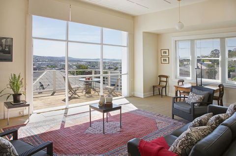 Highbury Apartments - C Tourism 2