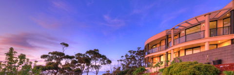 Sheer Pleasure Accommodation - C Tourism 13