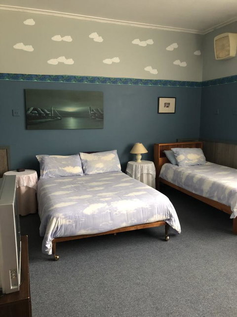 Mount Black Lodge - C Tourism 8