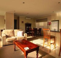 Hobart Villa - C Tourism