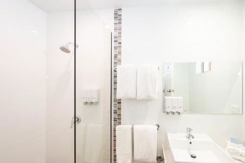 New England Motor Lodge - C Tourism 3