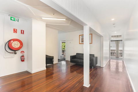Newmarket Hotel - C Tourism 3
