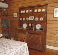 Nivani 1880's cottage - C Tourism