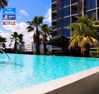 North Melbourne getaway - close to CBD - C Tourism