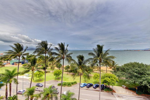 Ocean View Studios 75 The Strand, Free Fast Wifi/Foxtel - C Tourism 0