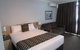 Ocean View Studios 75 The Strand, Free Fast Wifi/Foxtel - thumb 3
