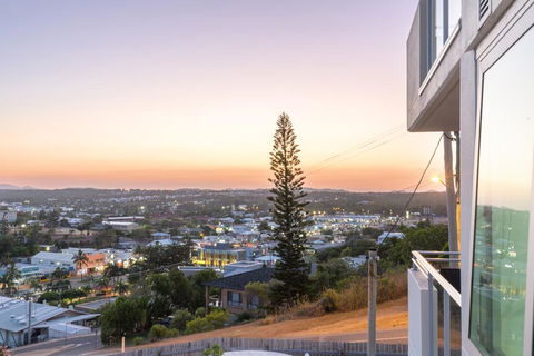 Ocean Views - C Tourism 3