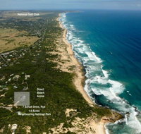 Oceania Retreat Luxury Family Retreat with pool and beach access - C Tourism