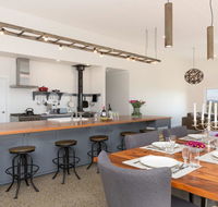 On A Hill - modern country home near Braidwood - C Tourism