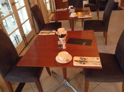 Oscars Waterfront Boutique Hotel - C Tourism 1