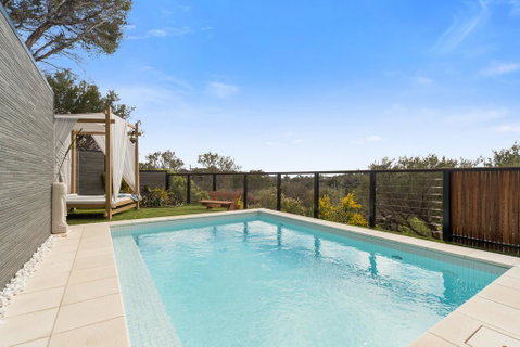 Ourania Luxury Bed And Breakfast Sleeps 7 - C Tourism 0