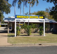 Overflow Emerald Motor Inn - C Tourism