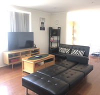Page Fresh 3BR House Free WiFi Netflix Parking - C Tourism