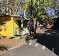 Palm Beach Caravan Park - C Tourism