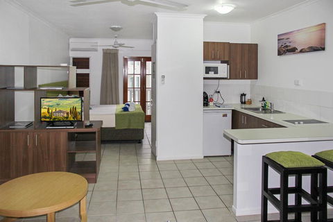 Palm Cove Beach Retreat - C Tourism 2