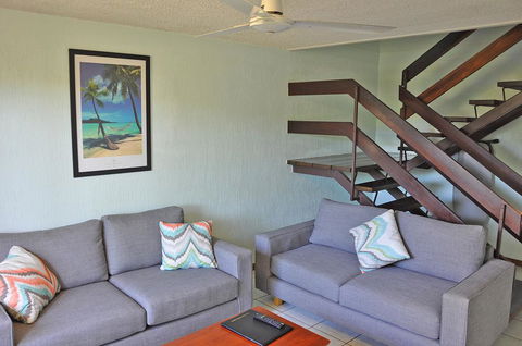 Palm Waters Holiday Villas - C Tourism 0