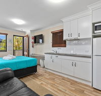 Palms Hervey Bay - C Tourism