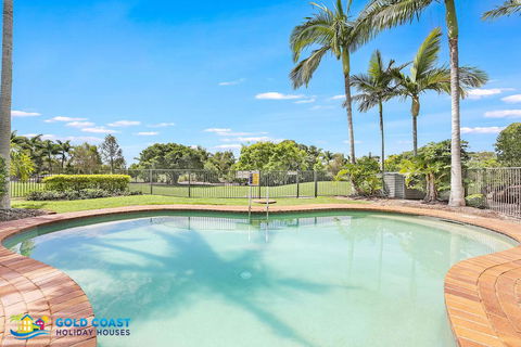 Palms Retreat - C Tourism 0