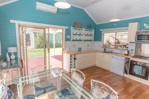 PALPERIPA - 23 Heathcote Street - C Tourism 0