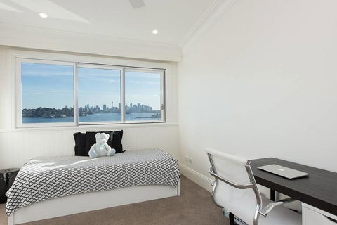 PANORAMIC HARBOUR VIEWS - C Tourism 2