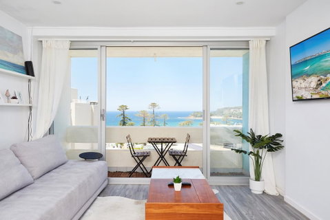 Panoramic Ocean Views In Stylish Manly Apartment - C Tourism 0