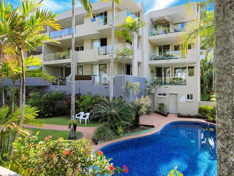 Paringa 8 - Palm Cove - C Tourism 0