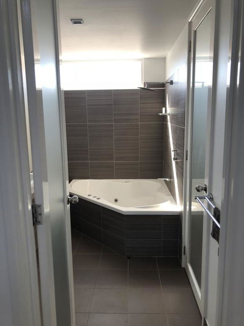 Penthouse Bendigo - C Tourism 3